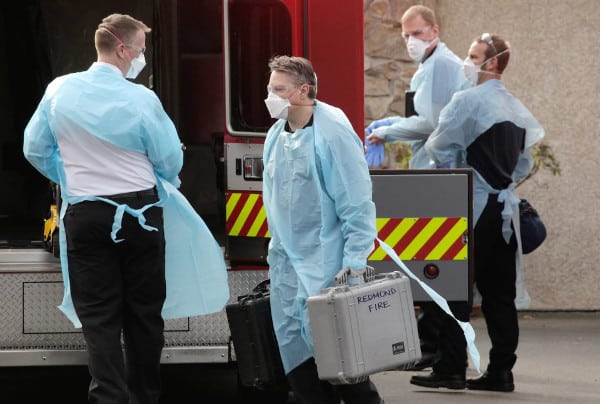 Picture of Medics in Protective Gear