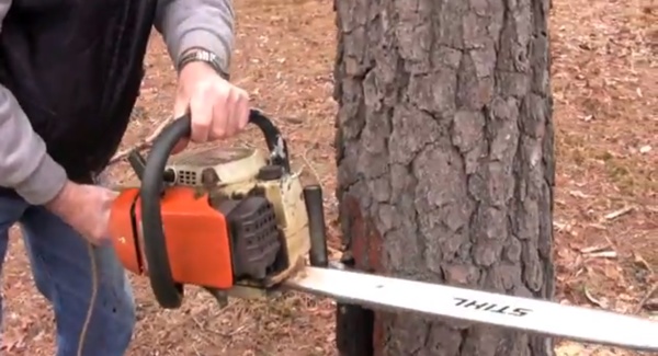 Robo Saw Chain Saw Safety Invention